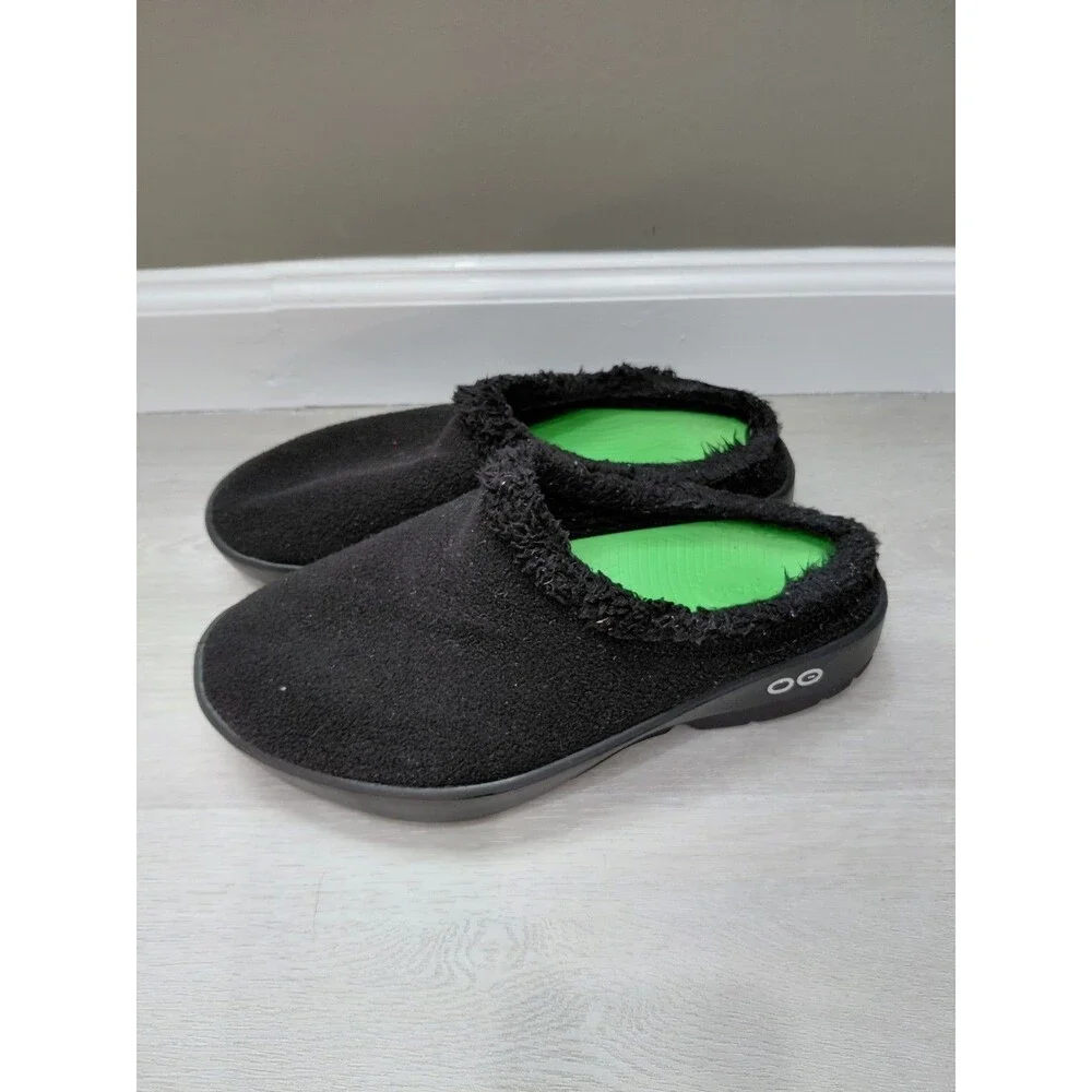 OOFOS OOcoozie Mule Men's 9.5(EU 42.5) Slip On Recovery Shoes Black Sherpa
